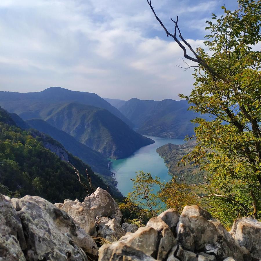 Dren - Banjska Stena Mitrovac Buitenkant foto