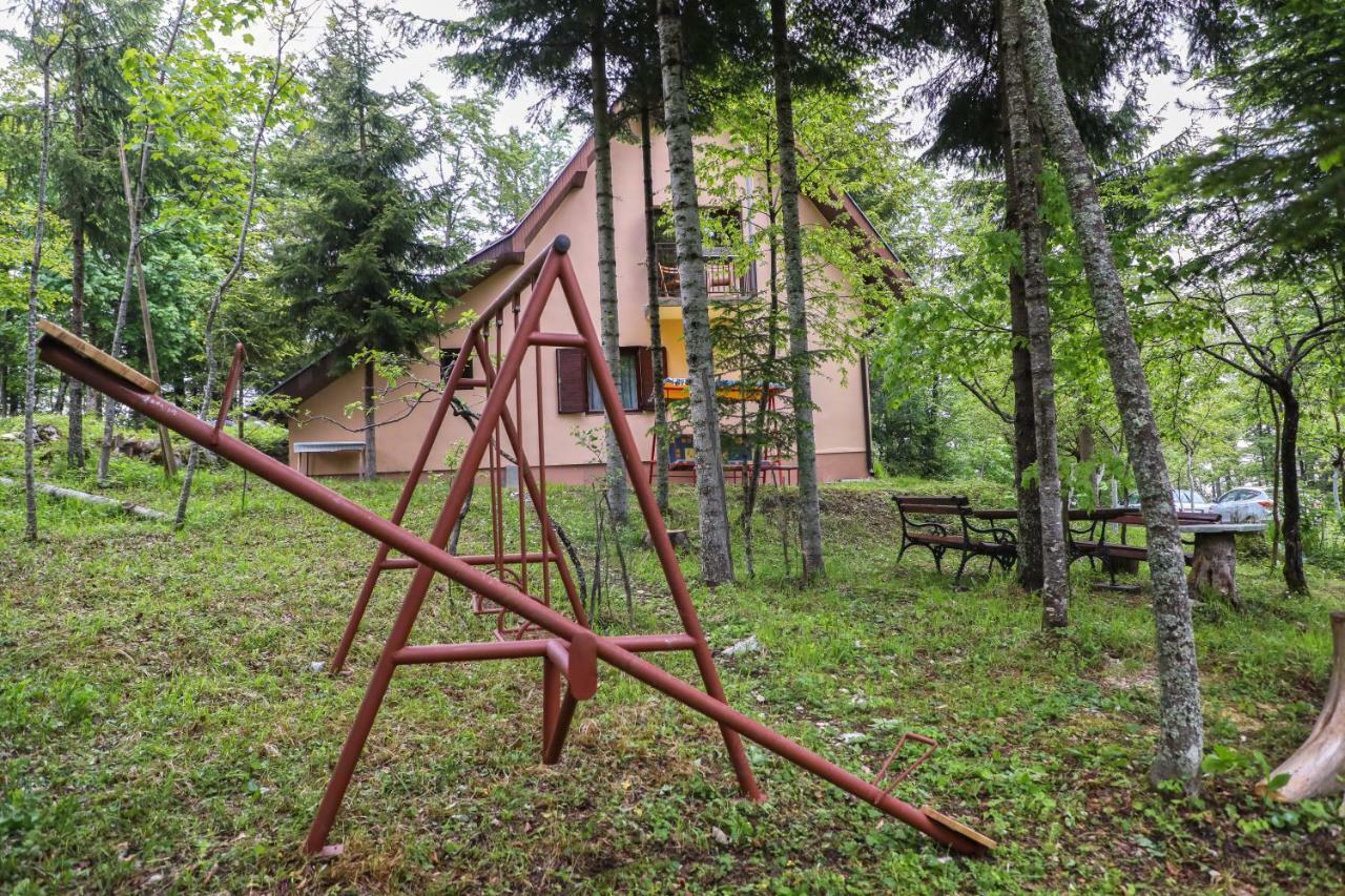 Dren - Banjska Stena Mitrovac Buitenkant foto